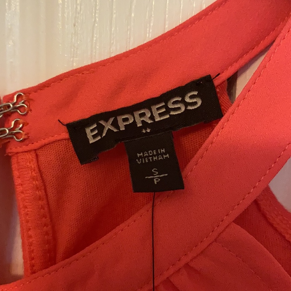 Express Tank - Picture 4 of 5
